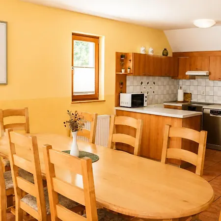 Apartma Smucka Pod Roglo Appartamento *
