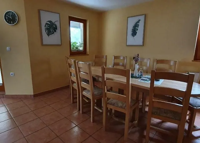 Apartma Smucka Pod Roglo *